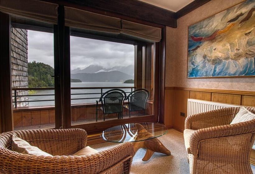 בית מלון כפרי Puyuhuapi Lodge & Spa