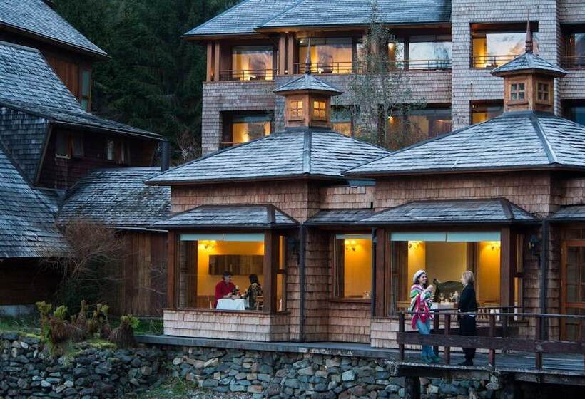 בית מלון כפרי Puyuhuapi Lodge & Spa