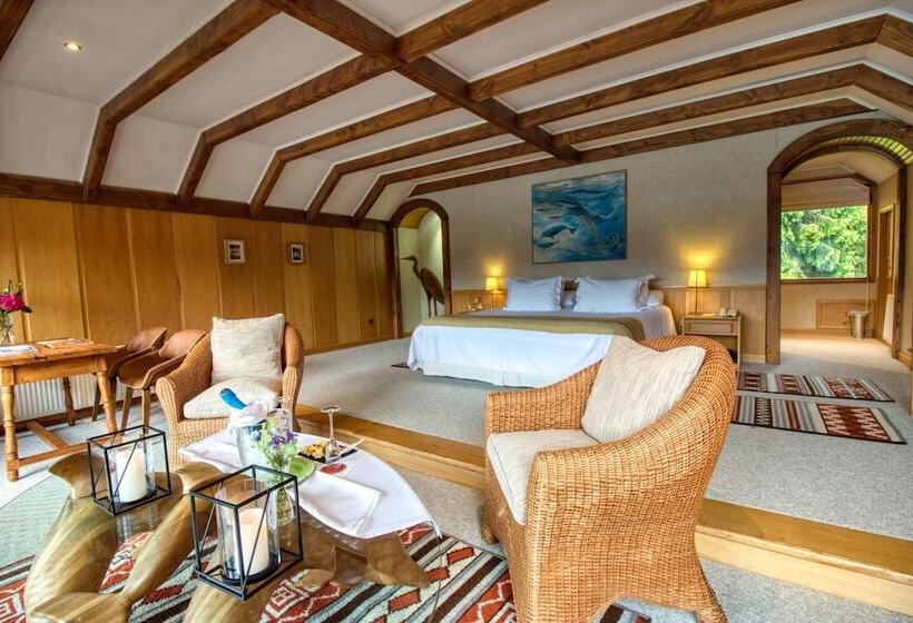 בית מלון כפרי Puyuhuapi Lodge & Spa