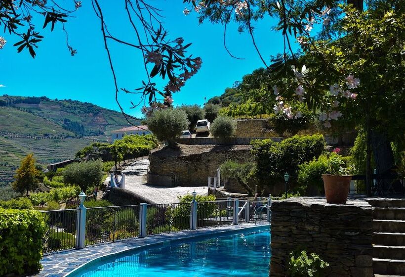 Отель Quinta De La Rosa