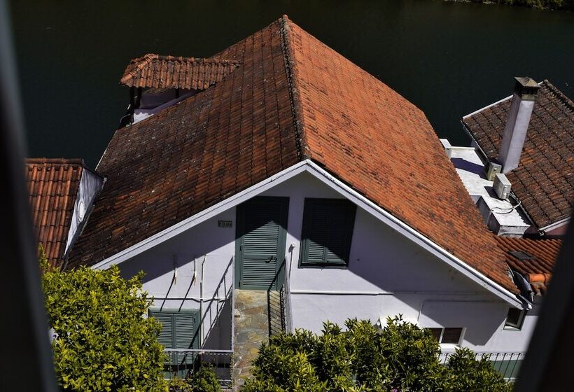 Отель Quinta De La Rosa