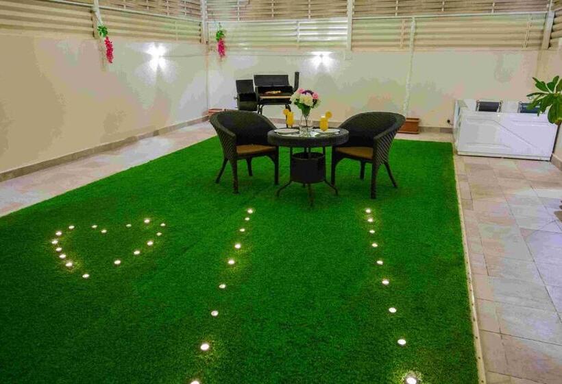 Rest Night Hotel Serviced Apartments Alhamra