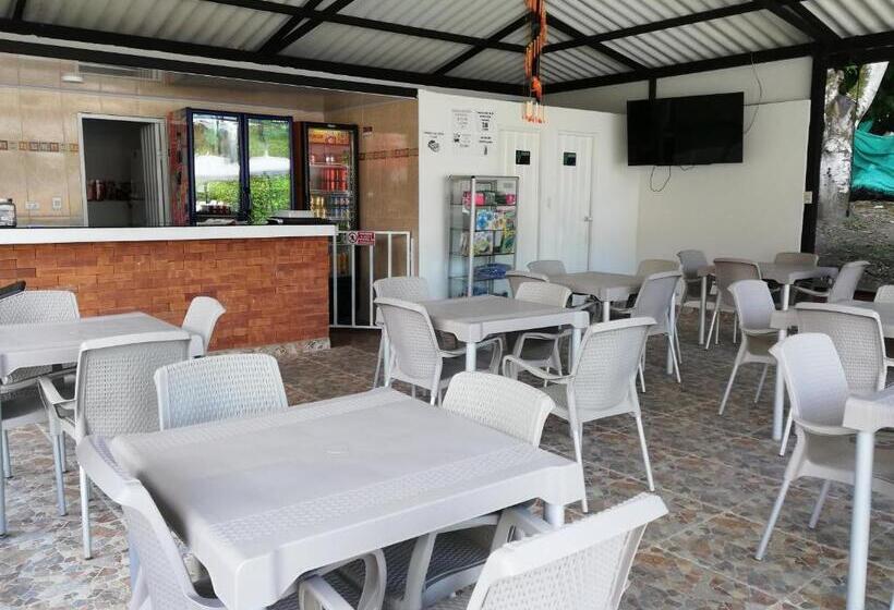 교외 호텔 Campestre La Vega Inn