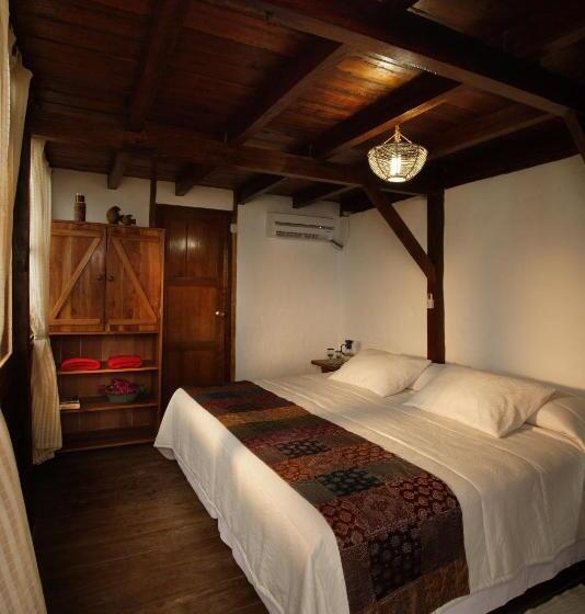 Отель Samai Lodge Holistic Living