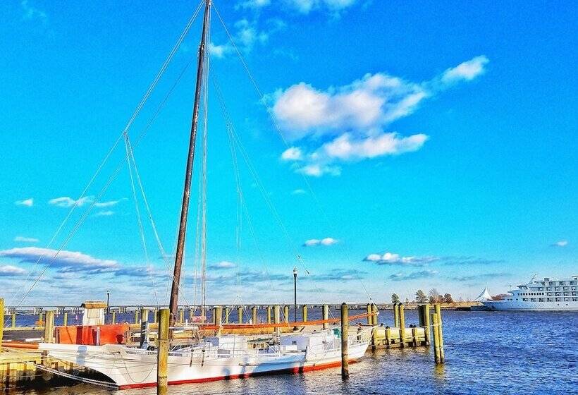 فندق Sandaway Suites & Beach