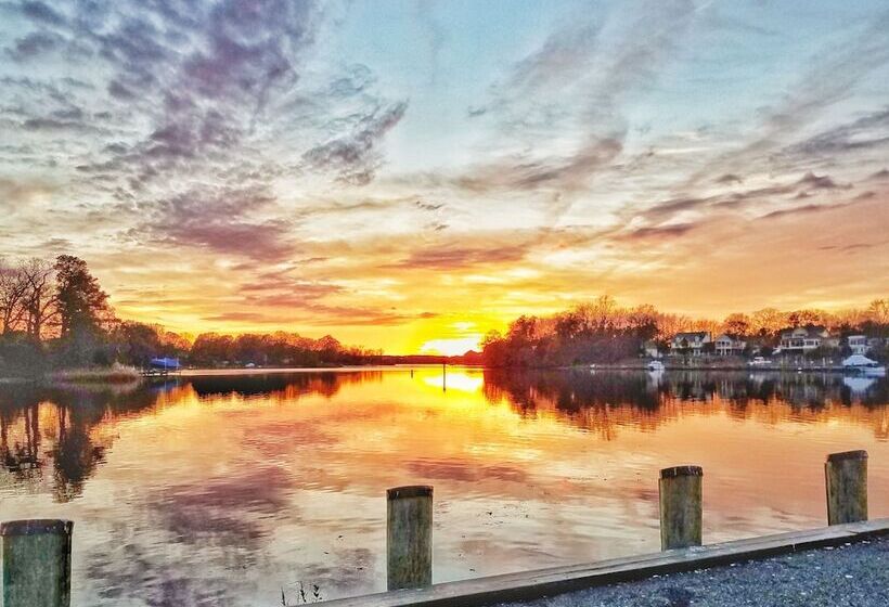 فندق Sandaway Suites & Beach