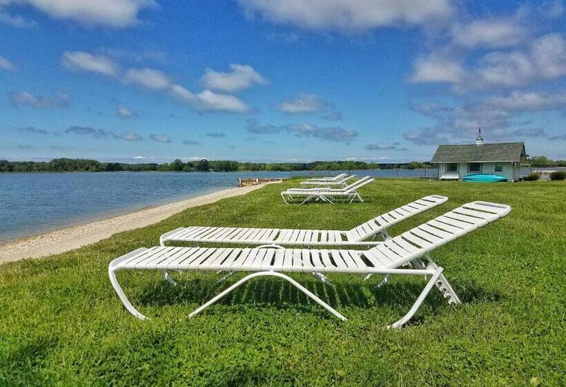 فندق Sandaway Suites & Beach