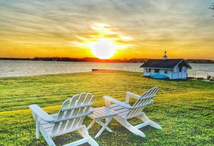 فندق Sandaway Suites & Beach