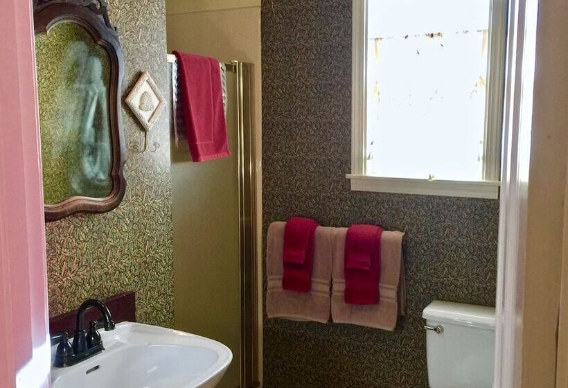 호텔 Shaw House Inn