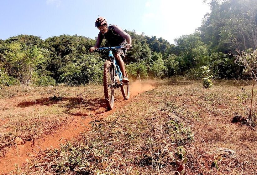 فندق Slabdr Coliving | Once Surf Salvación