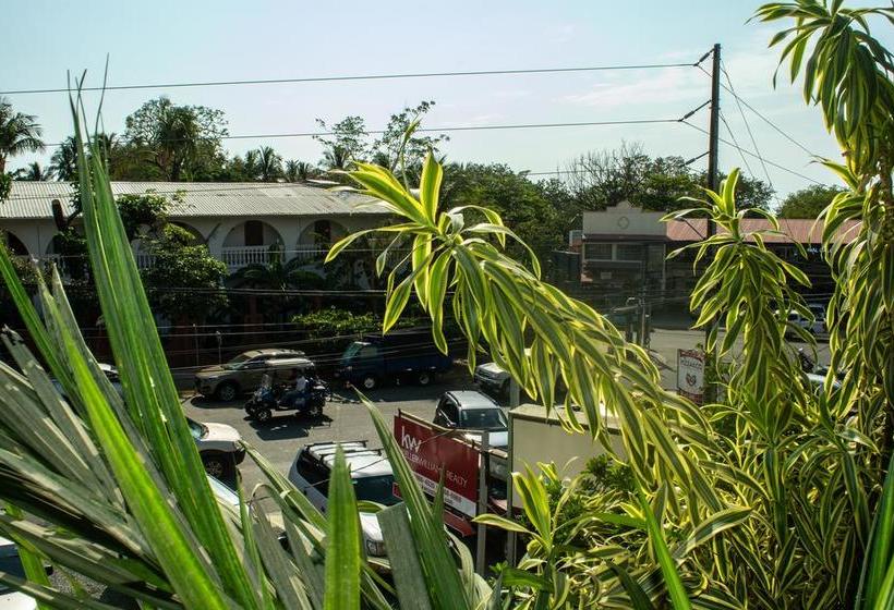 ホテル Tamarindo Hostel Resort