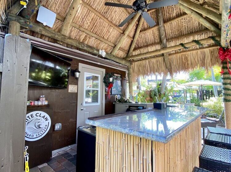 酒店 The Cabanas Guesthouse & Spa Gay Resort Catering To Gay Men