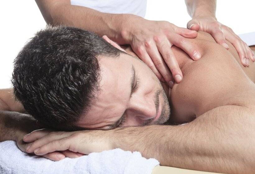 酒店 The Cabanas Guesthouse & Spa Gay Resort Catering To Gay Men