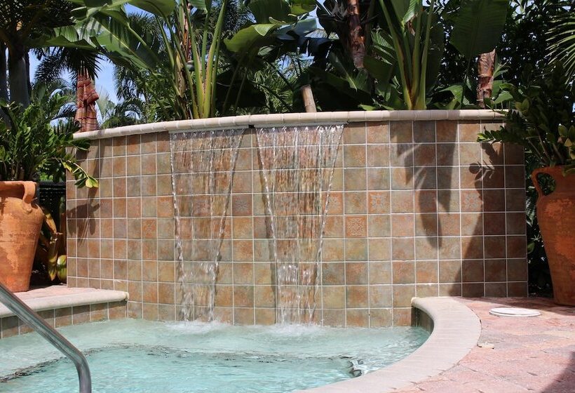 酒店 The Cabanas Guesthouse & Spa Gay Resort Catering To Gay Men