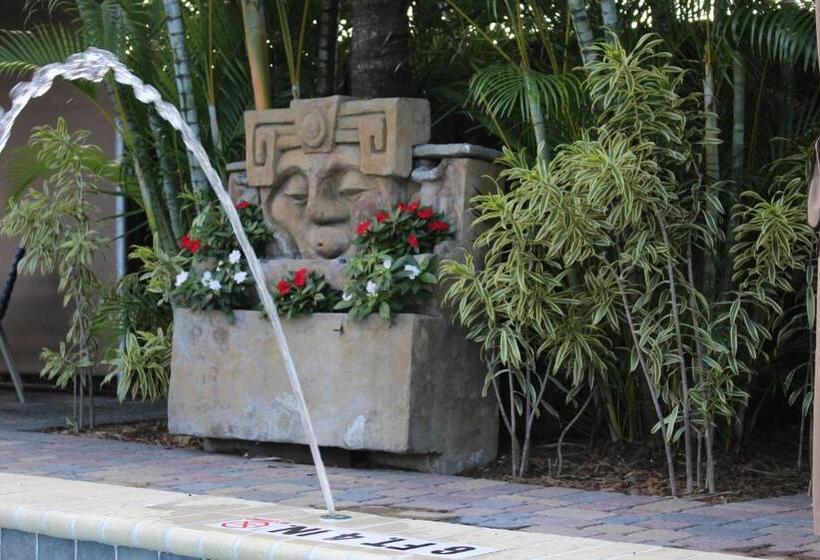 酒店 The Cabanas Guesthouse & Spa Gay Resort Catering To Gay Men