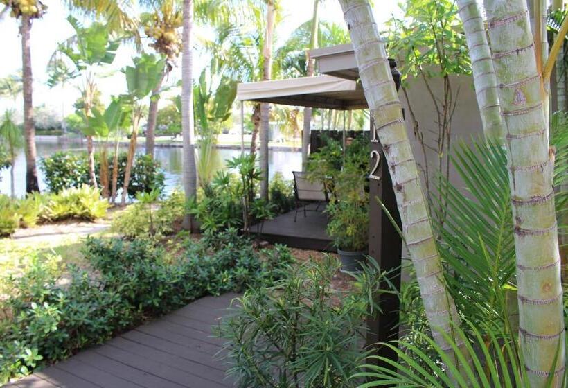 酒店 The Cabanas Guesthouse & Spa Gay Resort Catering To Gay Men