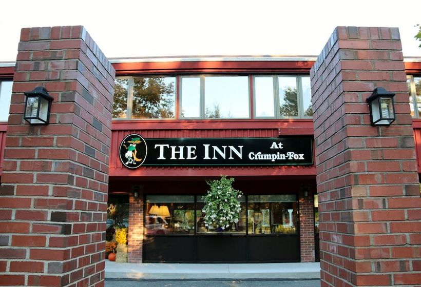 فندق The Inn At Crumpin Fox