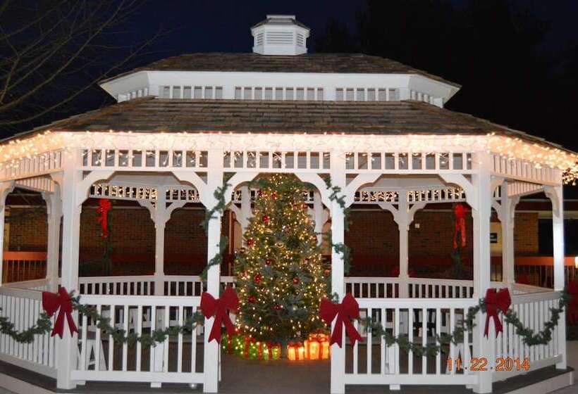 فندق The Inn At Crumpin Fox