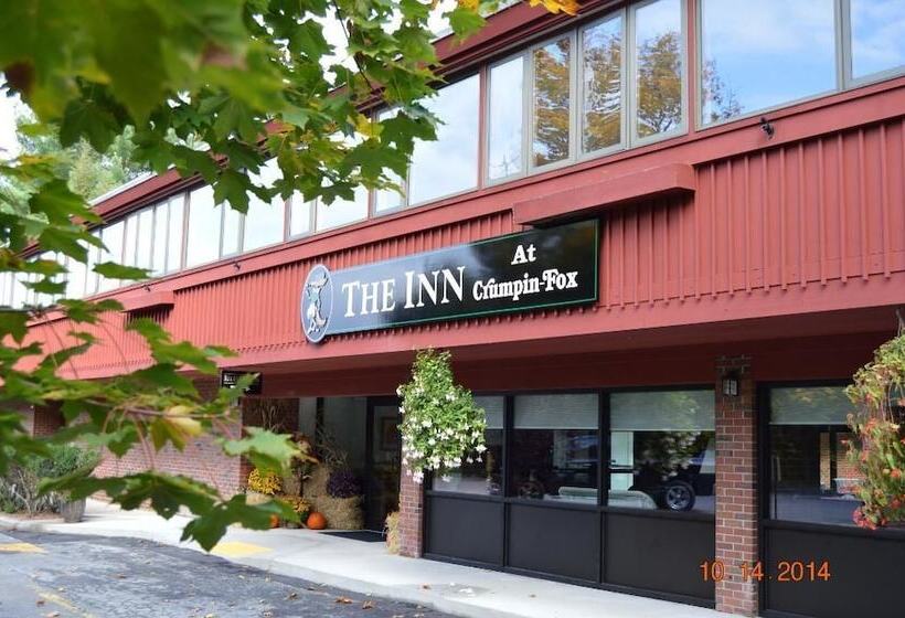 فندق The Inn At Crumpin Fox