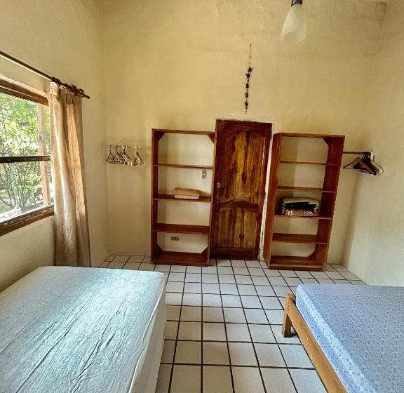 Отель The Sea Garden House