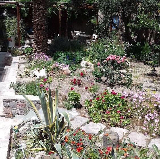 هتل Tilemachos Rooms & Studios