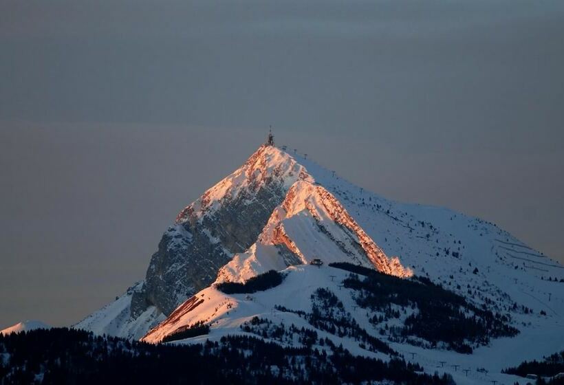 בית מלון כפרי Vason