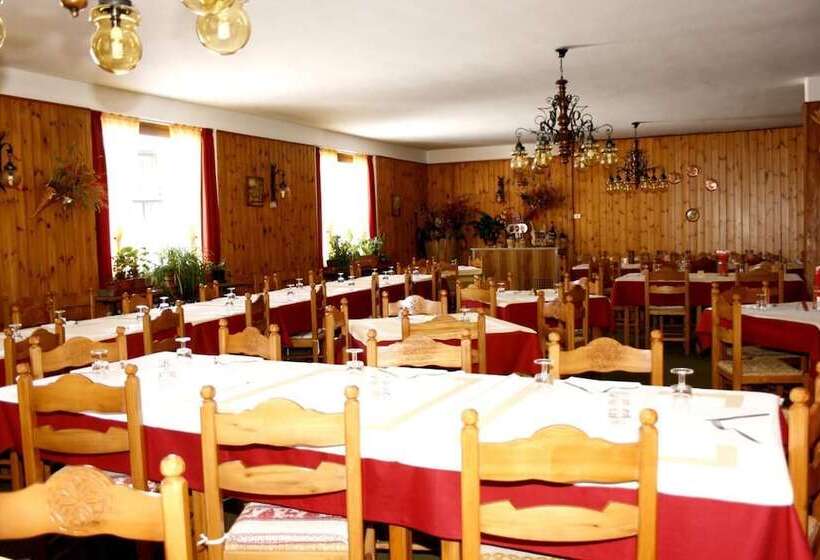 בית מלון כפרי Vason