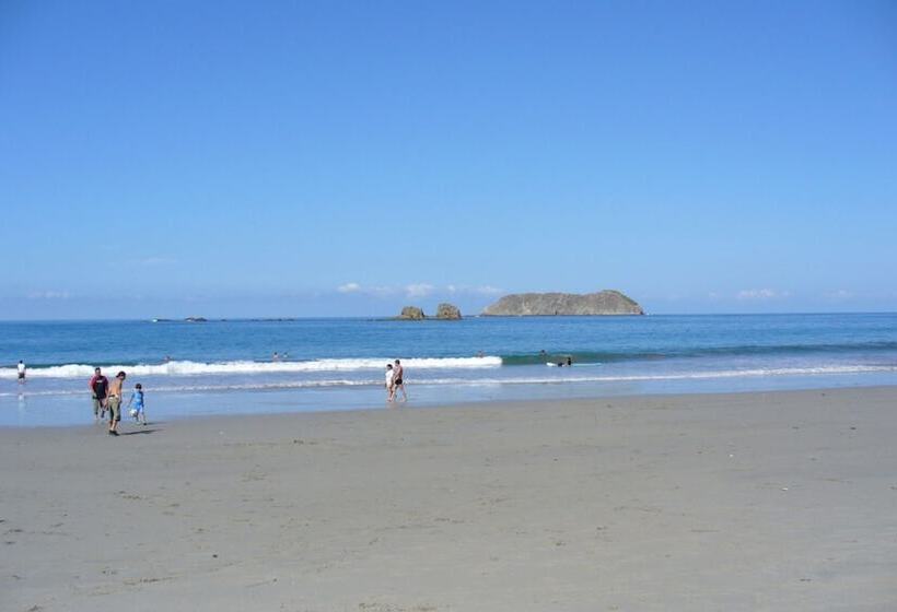 Oceanfront Hotel Verde Mar Direct Access To The Beach