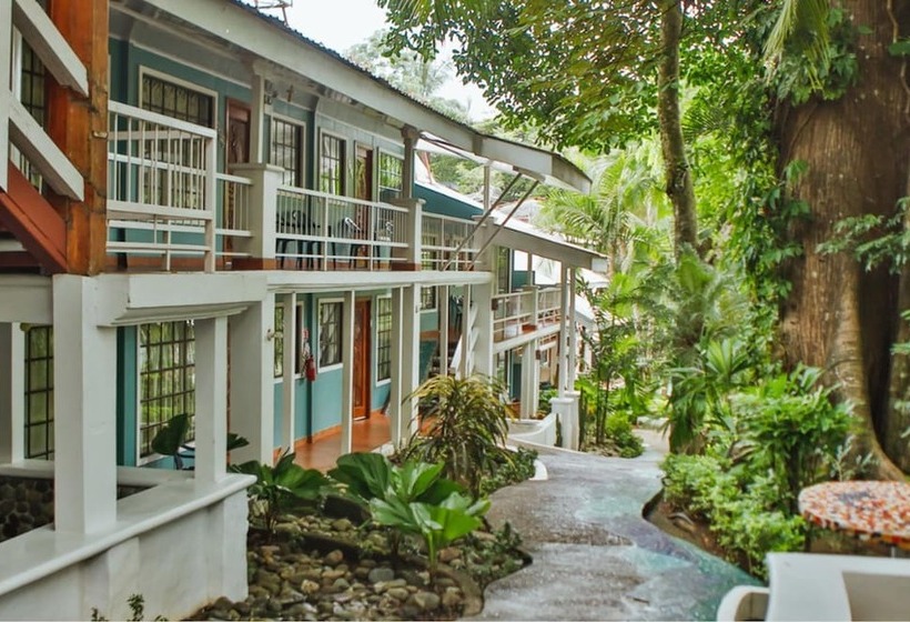 Oceanfront Hotel Verde Mar Direct Access To The Beach