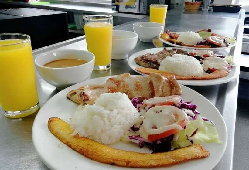 فندق Verony Guatape