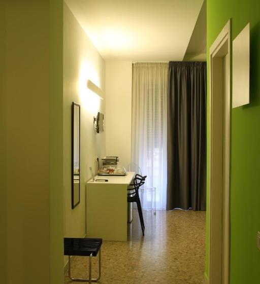 هتل Viasparano B&b