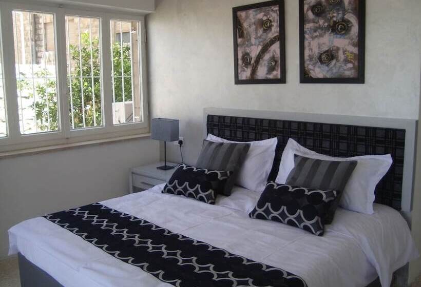 هتل Villa Dia Guesthouse