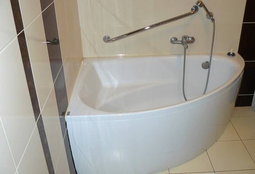 فندق Villa Rosse Pokoje Goscinne