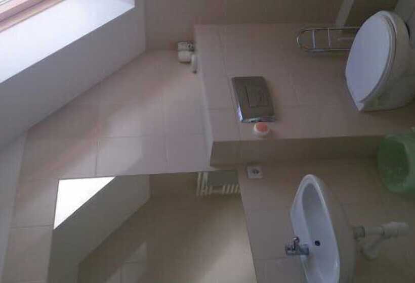 فندق Villa Rosse Pokoje Goscinne