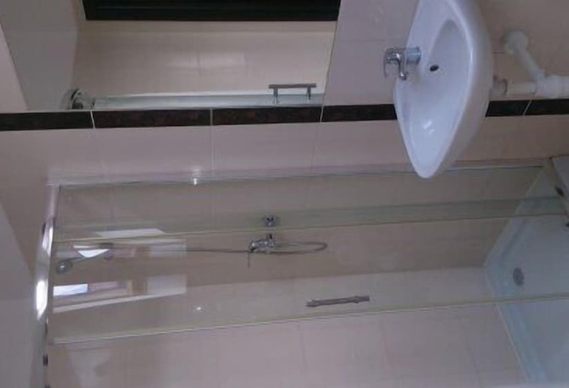 فندق Villa Rosse Pokoje Goscinne