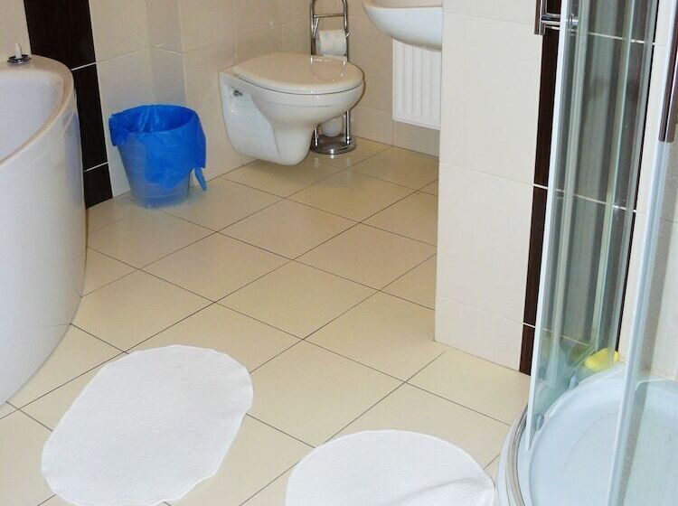 فندق Villa Rosse Pokoje Goscinne