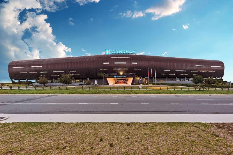 هتل Wyndham Quito Airport