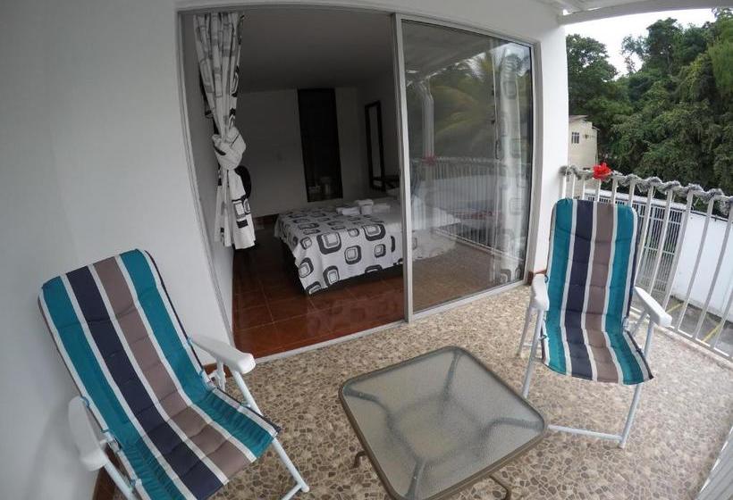 ホテル Zipa Villeta