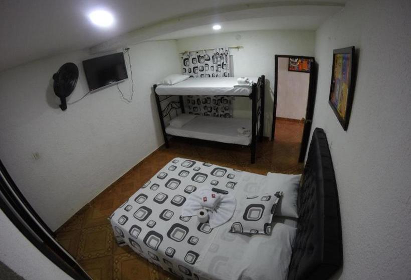 ホテル Zipa Villeta