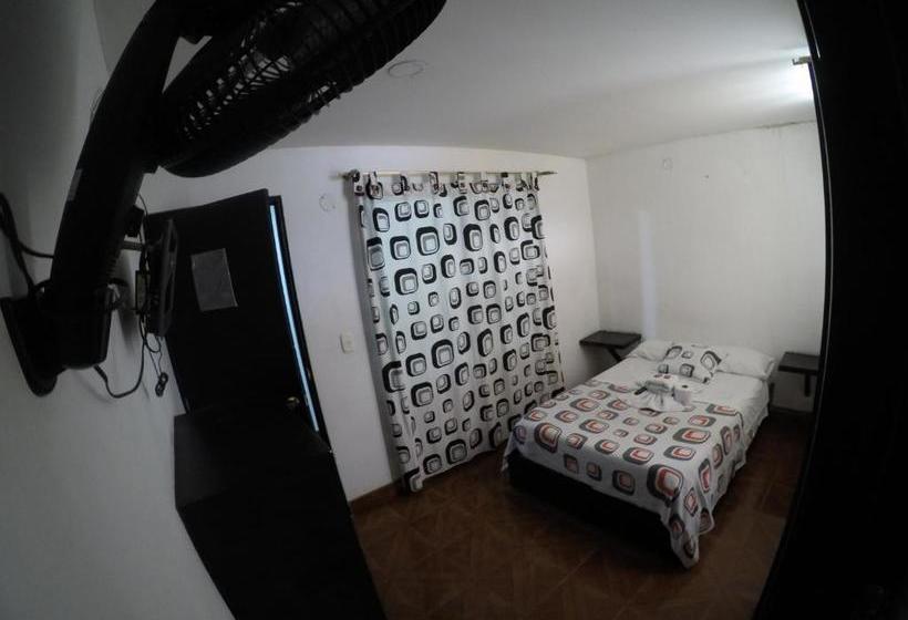 ホテル Zipa Villeta