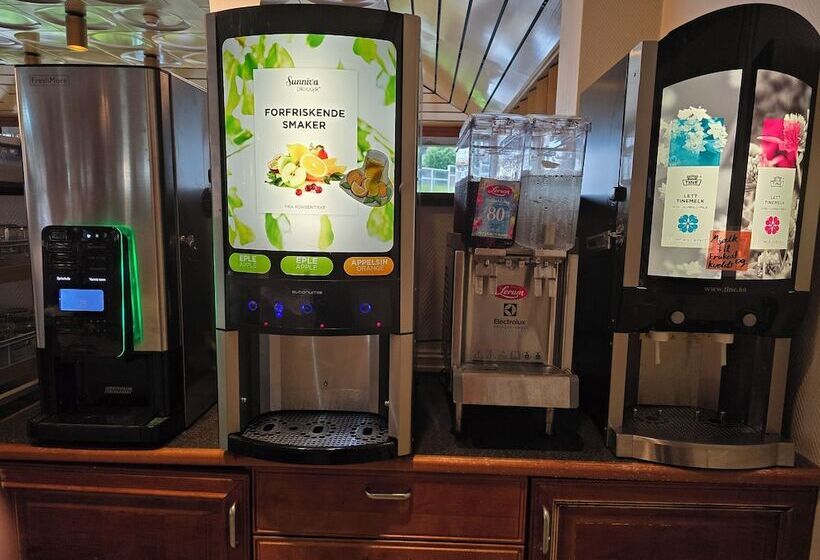 Stord Folkehøgskule Sommarhotell Leirvik