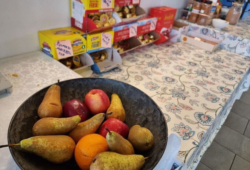 Stord Folkehøgskule Sommarhotell Leirvik