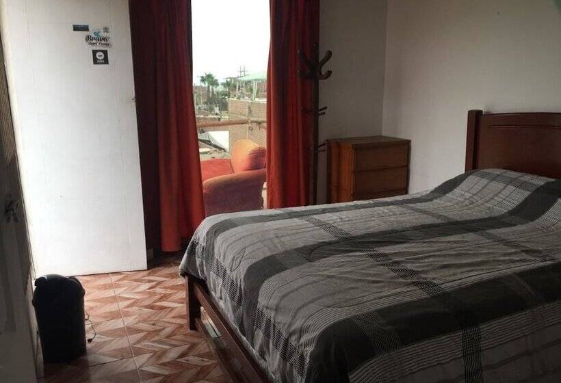 فندق صغير Bravo Surf Camp