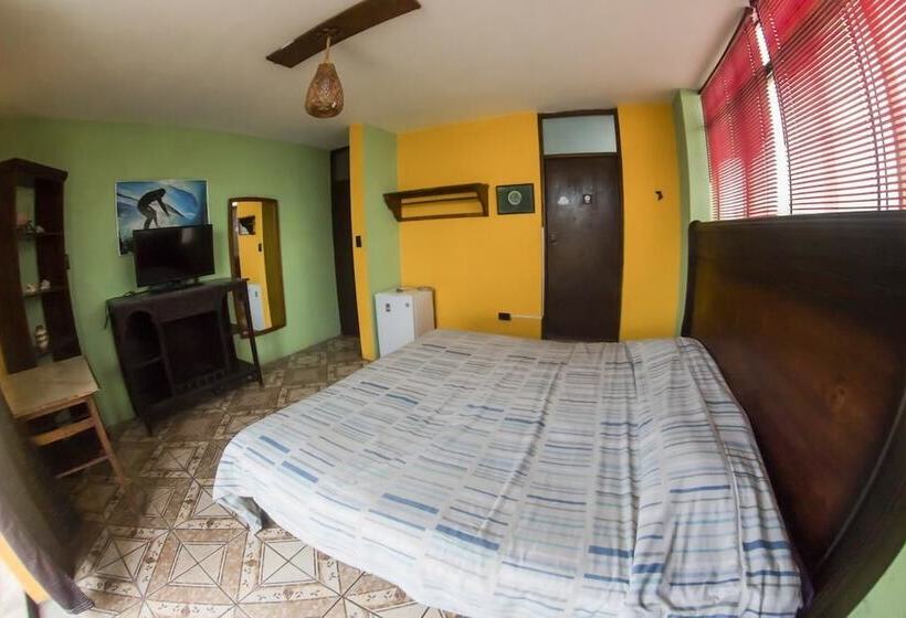 فندق صغير Bravo Surf Camp