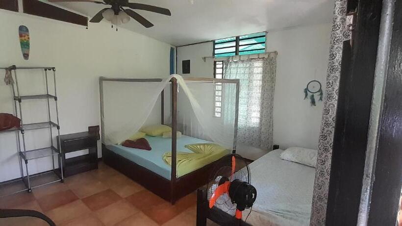 旅馆 Cabinas Del Mar