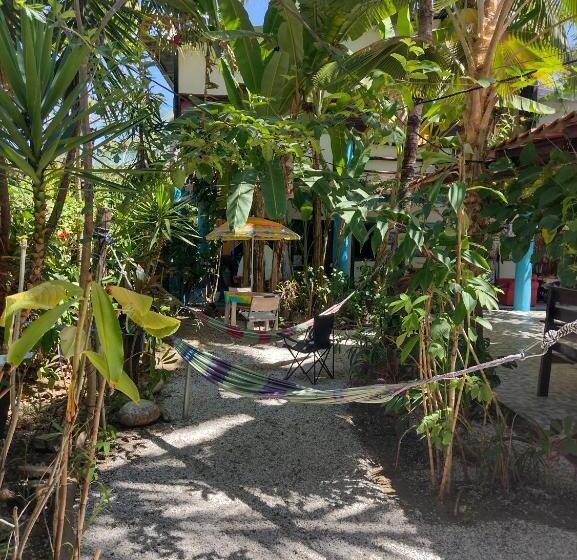 旅馆 Cabinas Del Mar