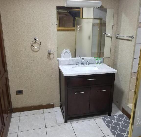 فندق صغير Monte Campana Escazu