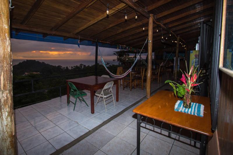 فندق صغير Pura Natura Lodge Manuel Antonio