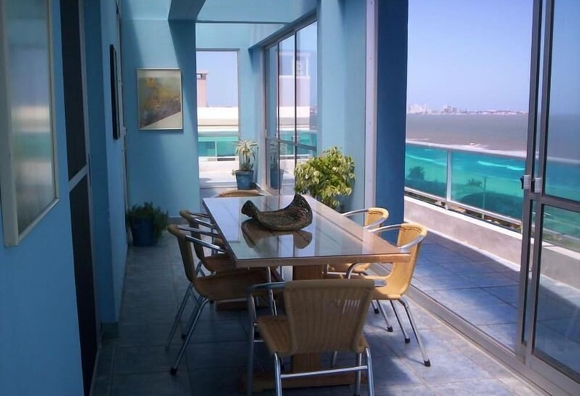 Apart Hotel Punta Azul