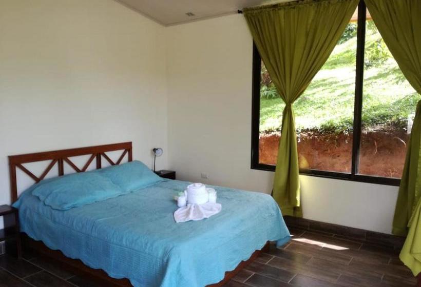 مبيت وإفطار Arenal Garden Lodge